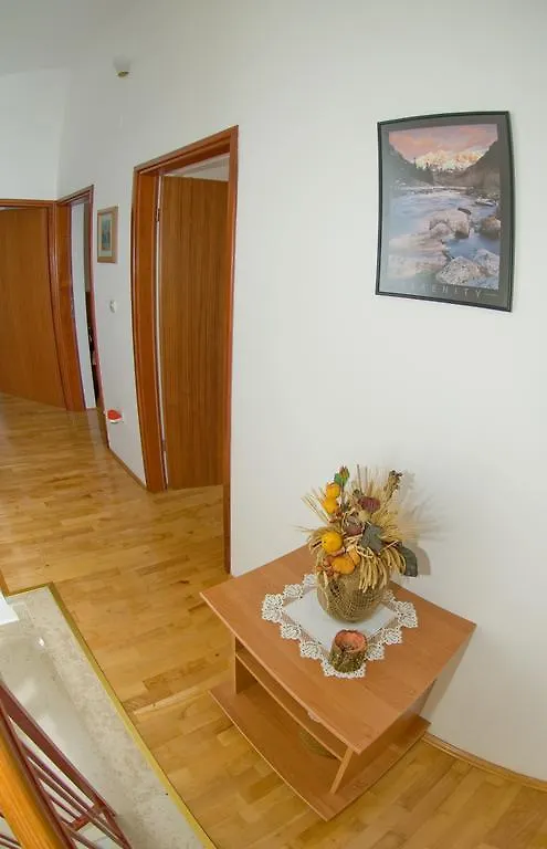 Holiday Home Magnolia Tar-Vabriga 0*,  Kroatien